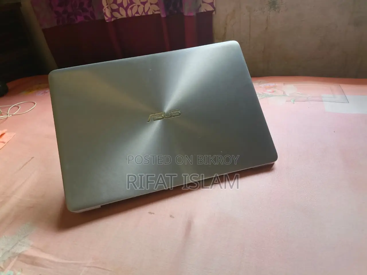 Laptop Asus ZenBook UX430UA 8GB Intel Core i3 SSD 512GB