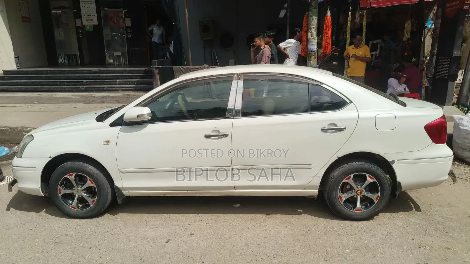 টয়োটা প্রমিও ২০০১ সাদা