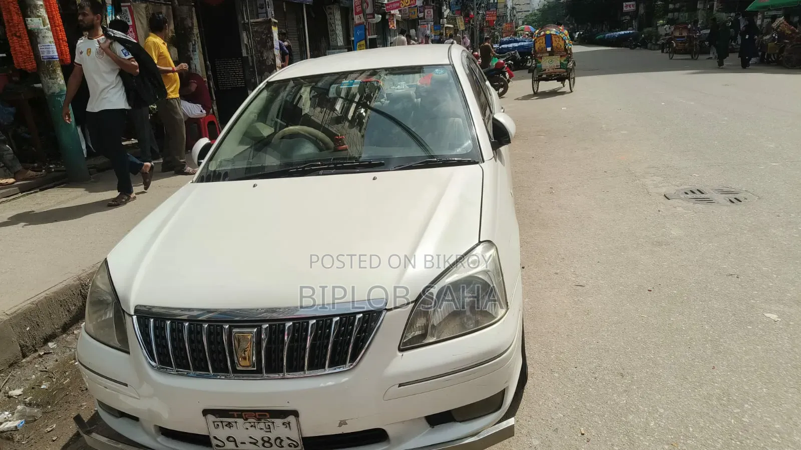 টয়োটা প্রমিও ২০০১ সাদা