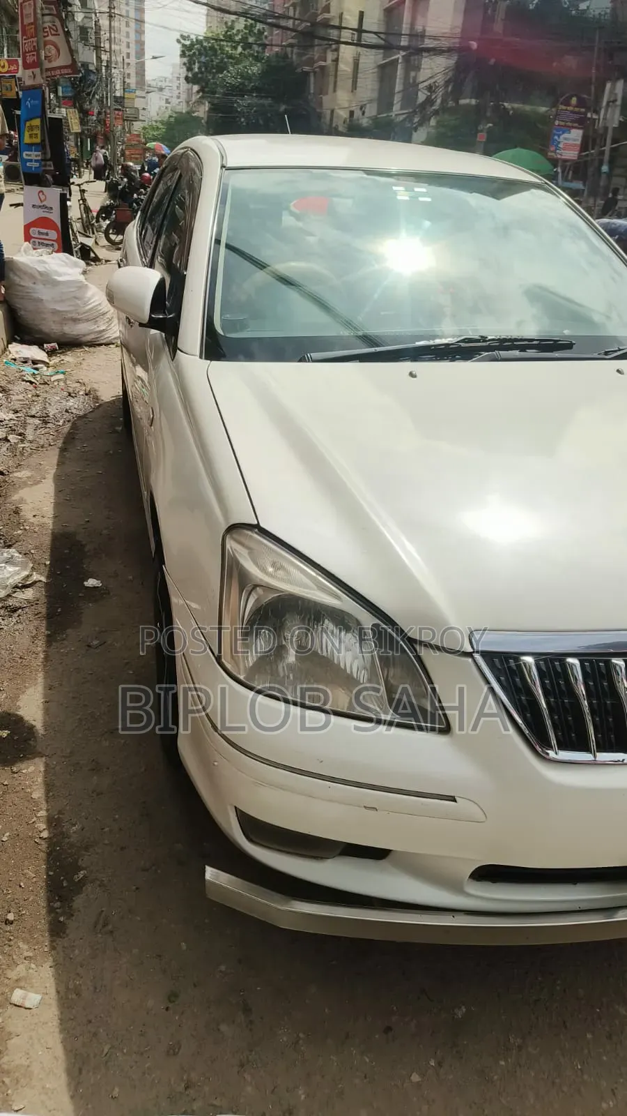 টয়োটা প্রমিও ২০০১ সাদা