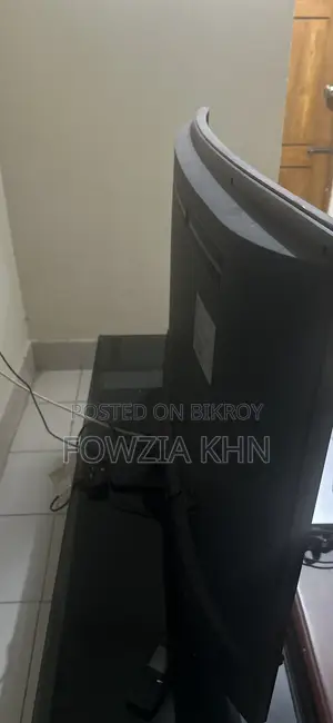 স্যামসাং স্মার্ট টিভি ৪৮ কার্ভড