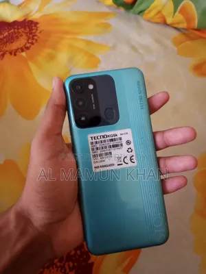 Tecno Spark 8C 64 GB
