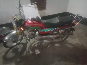 হোন্ডা ২০১৮ লাল