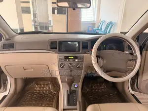 Toyota Corolla 2005 White