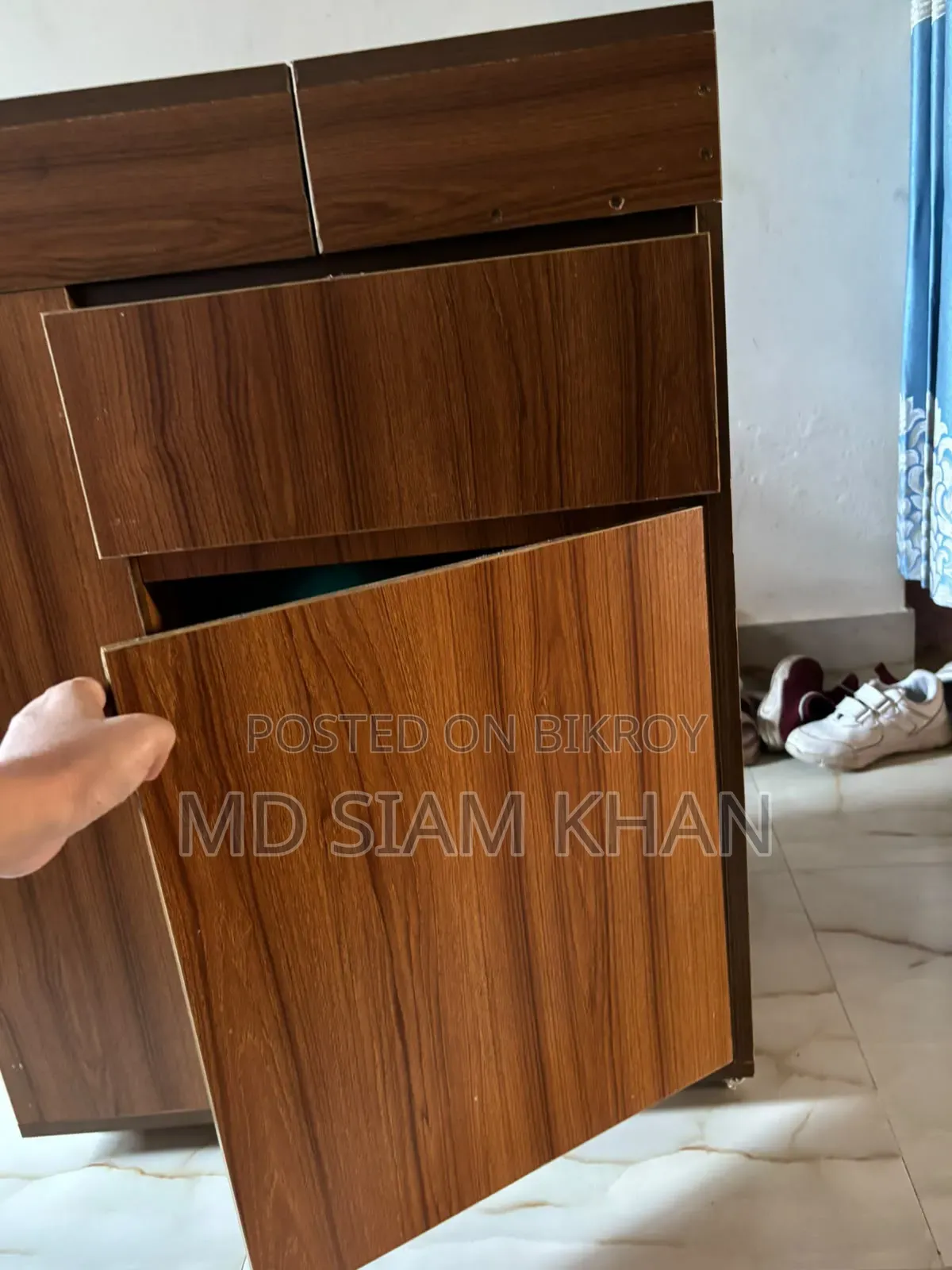 High quality master table for sale.