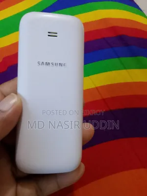 স্যামসাং গুরু মিউজিক ২ সাদা