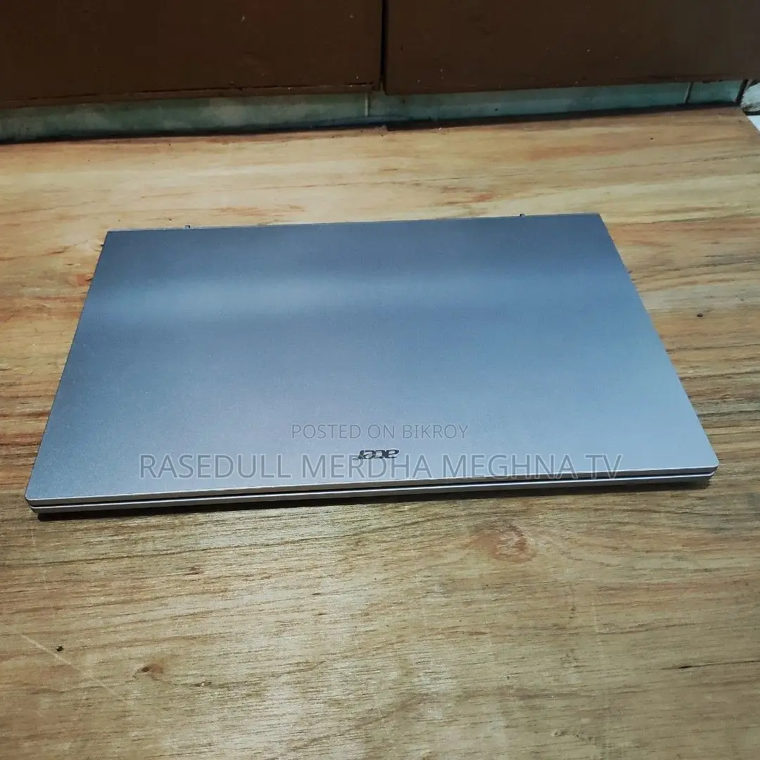 Laptop Acer 4GB Intel SSD 500GB