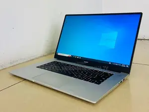 Laptop Huawei 4GB Intel SSD 500GB