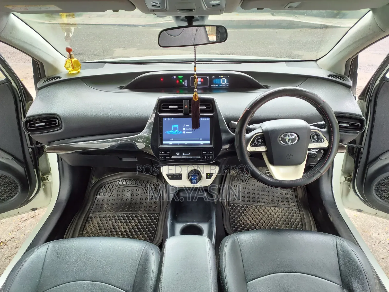 Toyota Prius 2018 Pearl