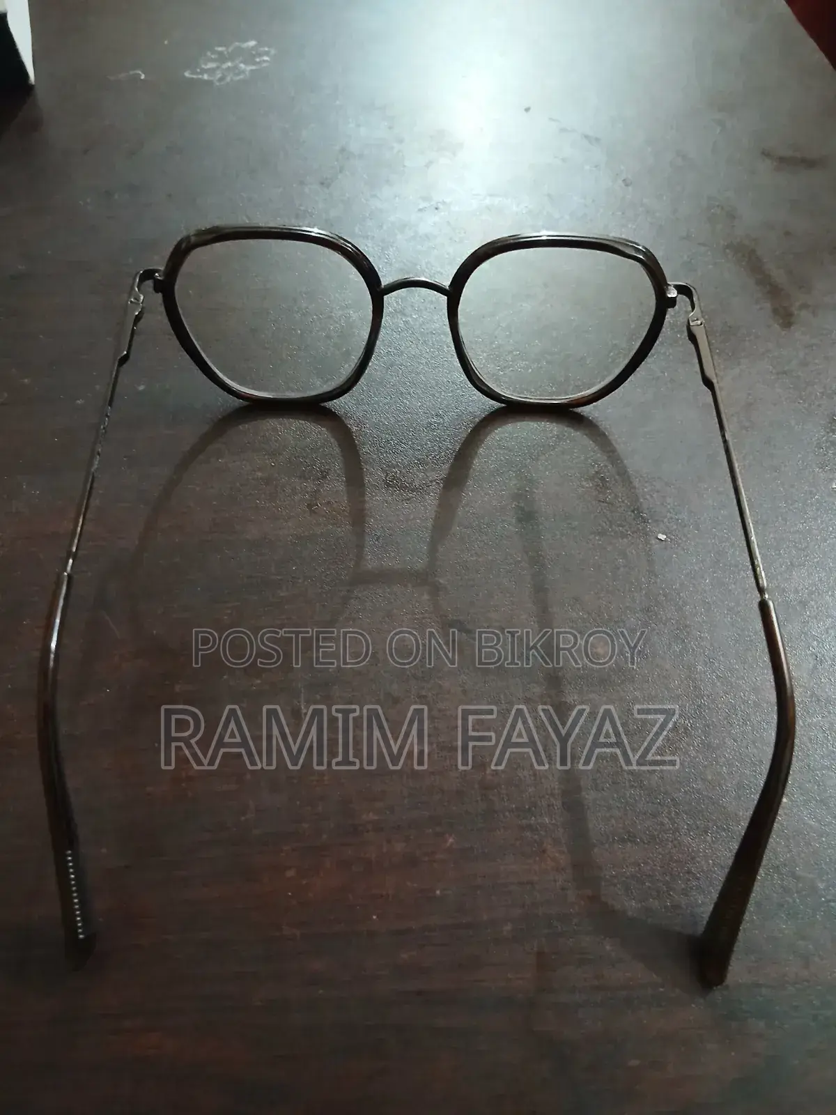 Eye Glass F.I.S