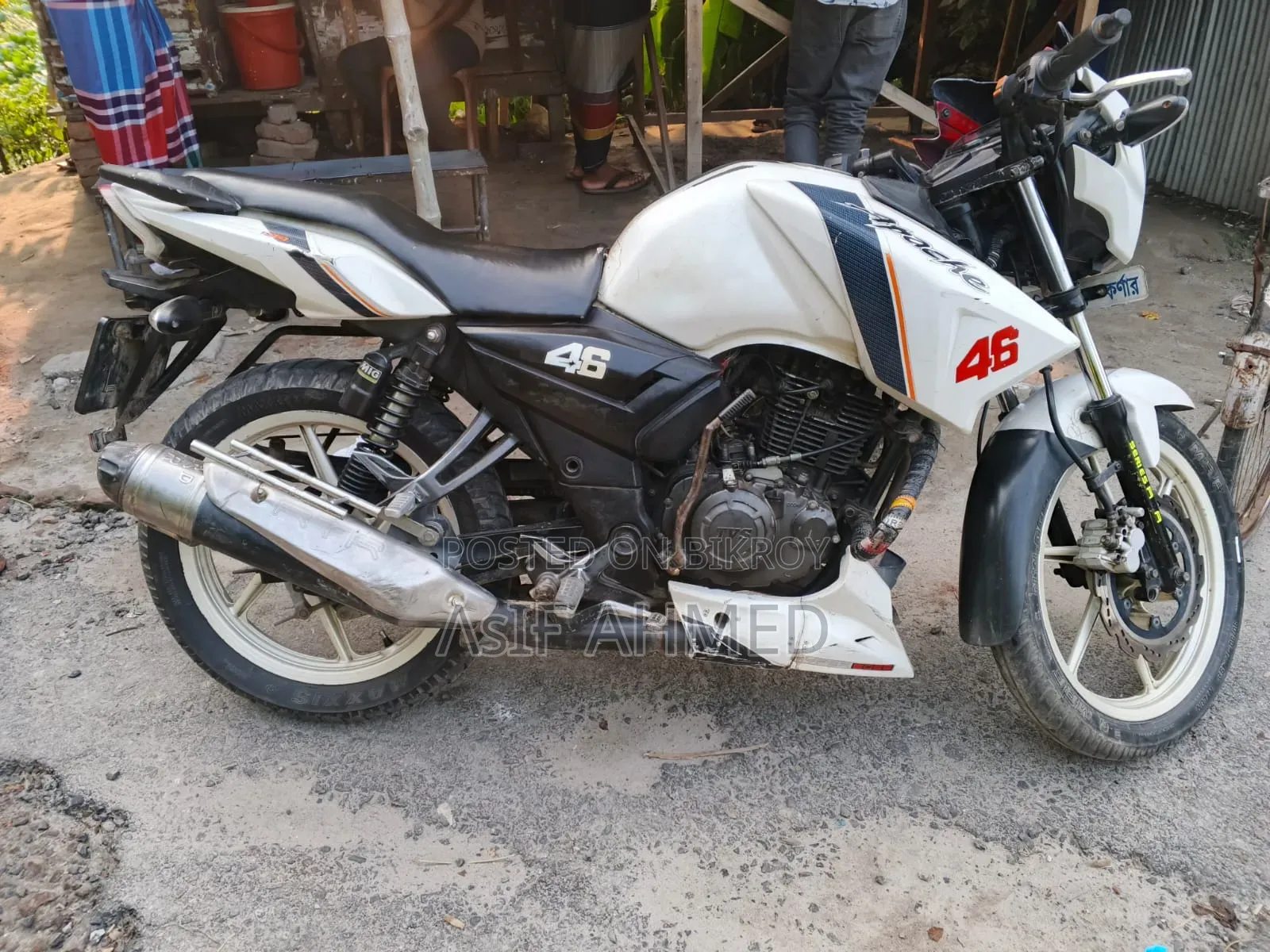 TVS Apache RTR 160 2V 2014 White