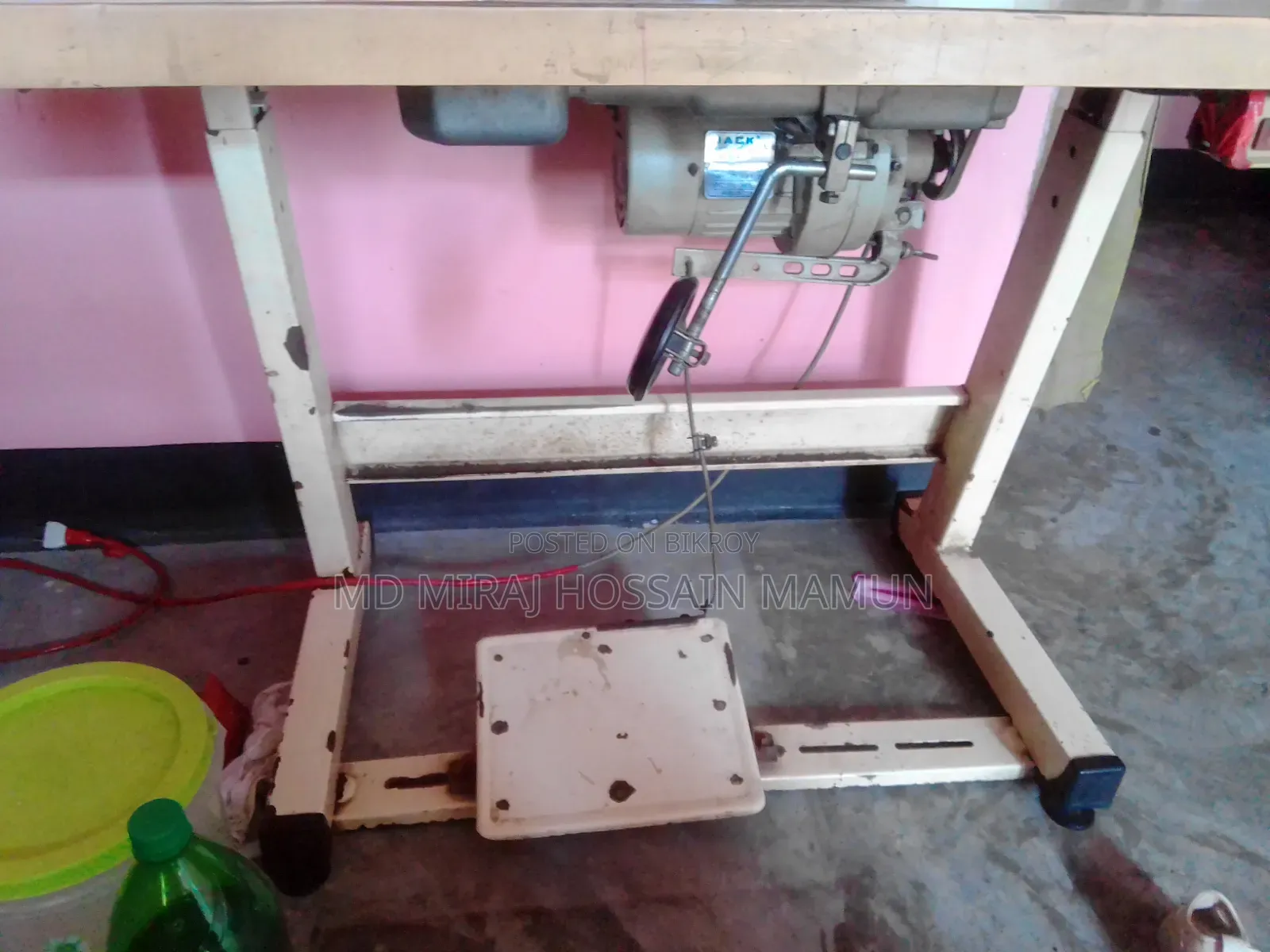 ইন্ডাস্ট্রিসিয়াল সেলাই মেশিন