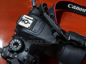 ক্যানন ৭০০ডি ৫০মিমি এইচটিএম প্রাইম লেন্সসহ