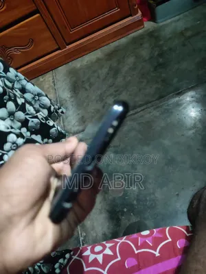 Vivo Y11 32 GB Red