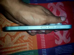 Apple iPhone 16 256 GB White