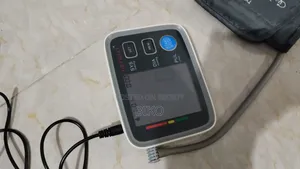 গেটওয়েল ব্লাড প্রেসার মেশিন