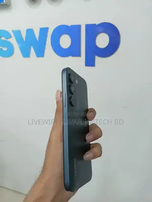 রিয়েলমি ১২৮ জিবি গ্রিন