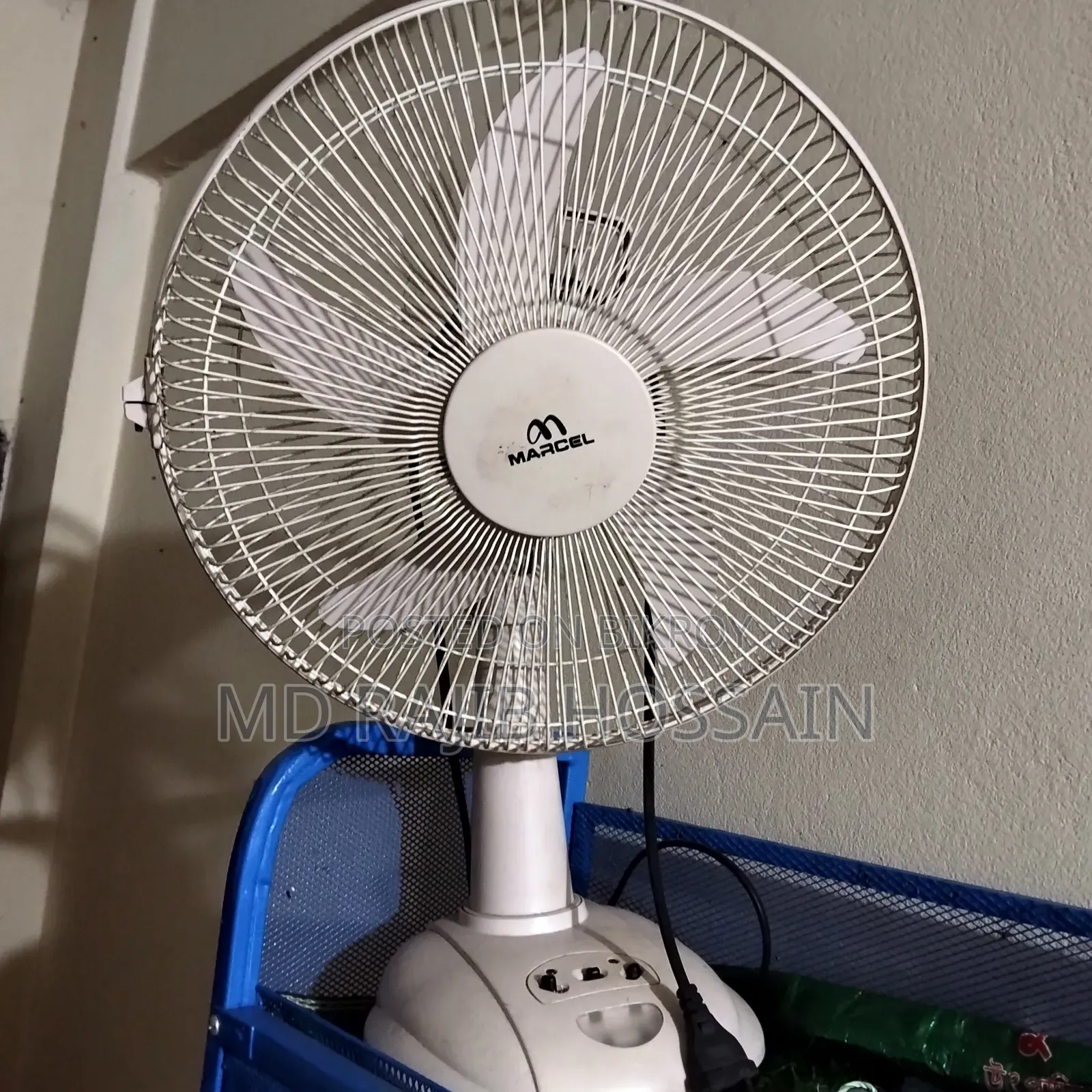 মার্সেল রিচার্জেবল টেবল ফ্যান