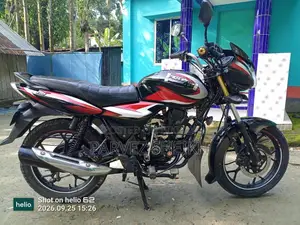 বাজাজ ডিসকভার ১১০ ২০২৪ ব্ল্যাক