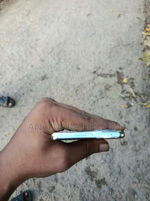 অপো রেনো৫ প্রো ৫জি ২৫৬ জিবি অরেঞ্জ