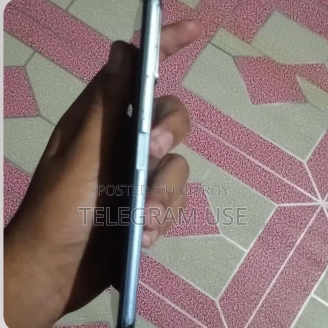 Vivo Y20G 128 GB Blue