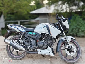 TVS Apache RTR 160 2V 2020 White