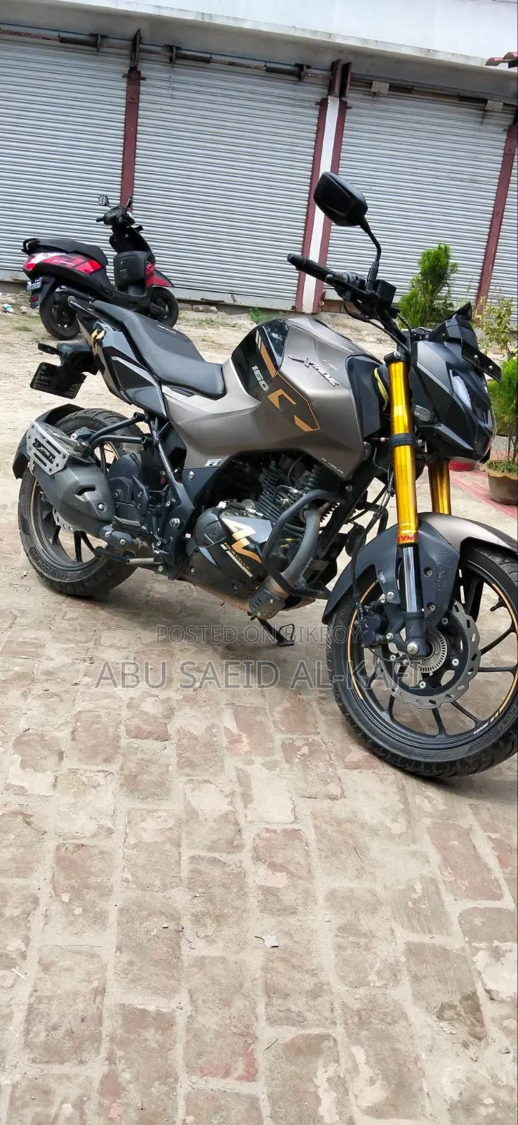 হিরো এক্সট্রিম ১৬০আর ৪ভি ২০২৬ গ্রে