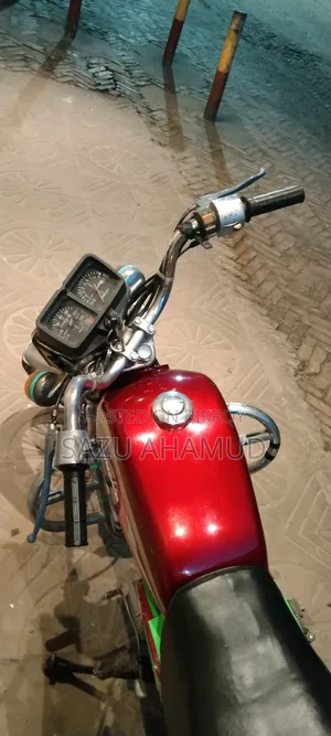 Runner AD 80S Alloy 2014 Red