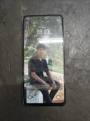 Infinix Hot 40i 128 GB Silver