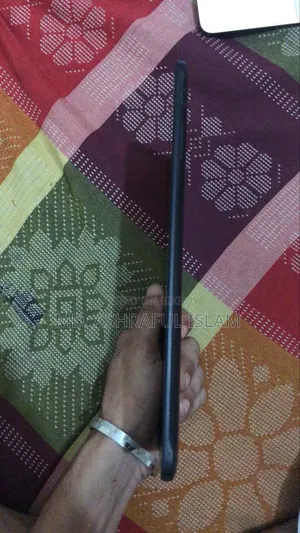 স্যামসাং গ্যালাক্সি ট্যাব ই ৯.৬ ৮ জিবি ব্ল্যাক