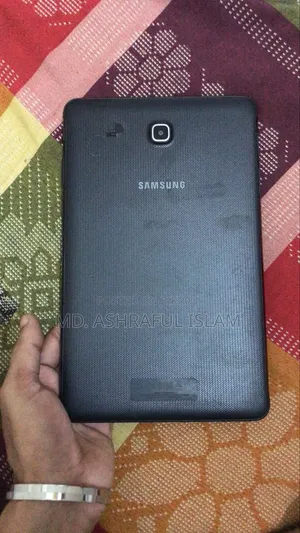 স্যামসাং গ্যালাক্সি ট্যাব ই ৯.৬ ৮ জিবি ব্ল্যাক