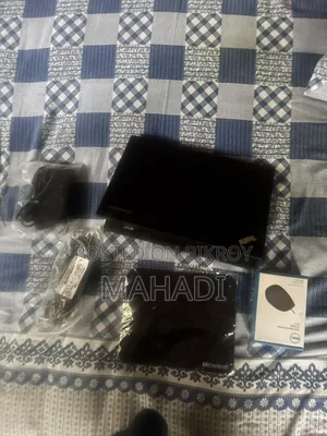 New Laptop Lenovo ThinkPad X1 Carbon 18GB Intel Xeon SSHD+SSD 500GB