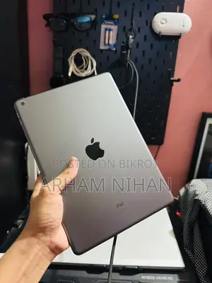 Apple iPad 10.2 (2020) Wi-Fi 128 GB Silver