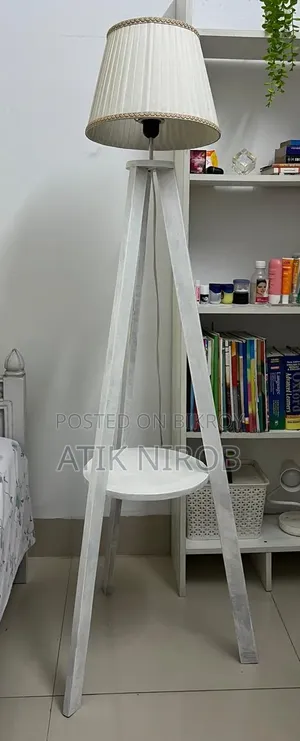 ঘরের জন্য ল্যাম্প
