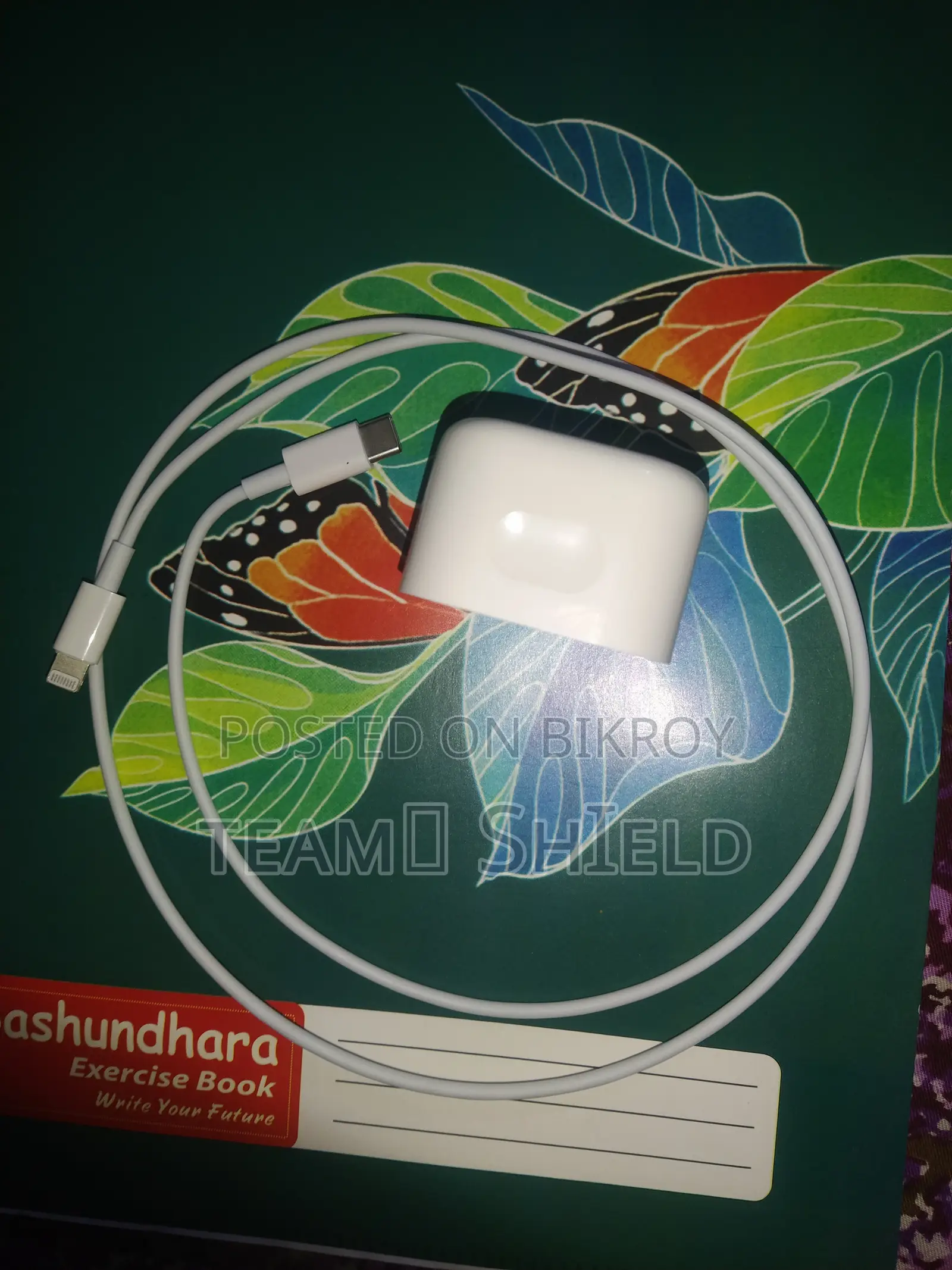 আইফোন চার্জার