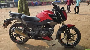 TVS Raider 125 2022 Red