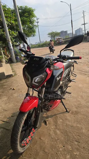 TVS Raider 125 2022 Red