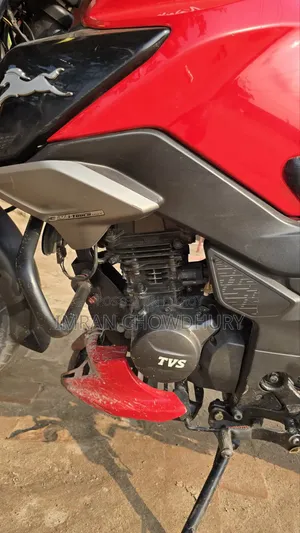 TVS Raider 125 2022 Red