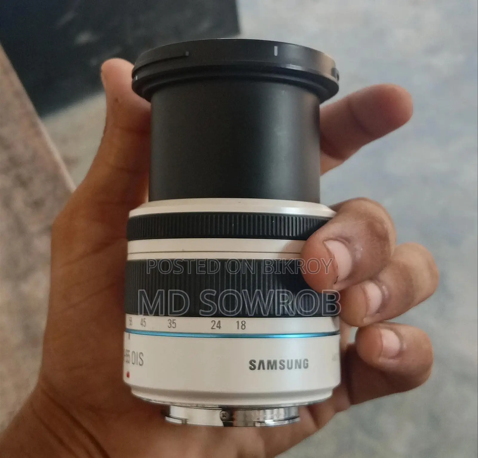 Samsung NX 18-55mm Zoom Lens (White) Full Fresh body.just 2 Time Used