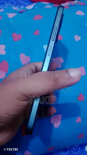 ইএল ৪ জিবি ব্ল্যাক
