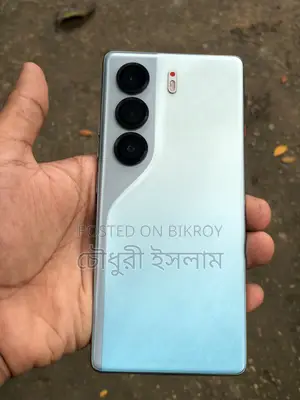 নতুন টেকনো ক্যামন ৪০ ২৫৬ জিবি নীল