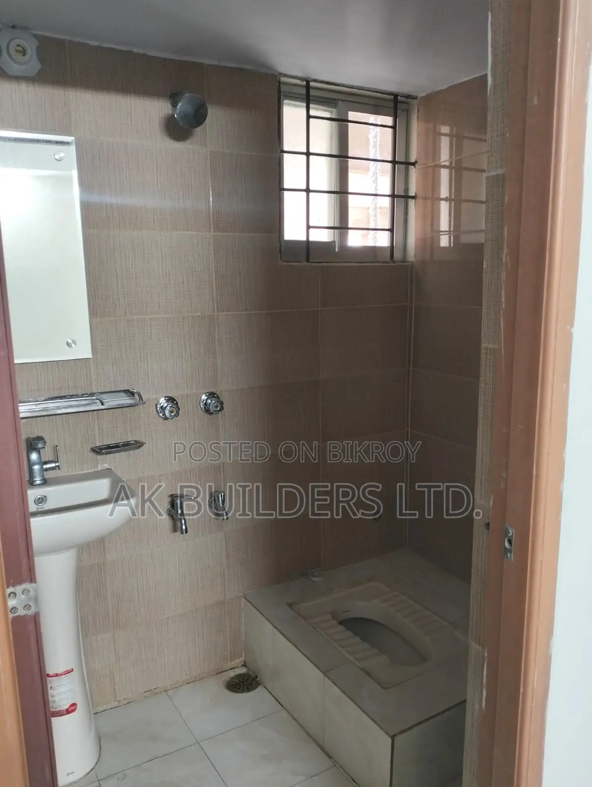 Furnished 3bdrm Apartment in একে দেওয়ান টাওয়ার, Mirpur for sale