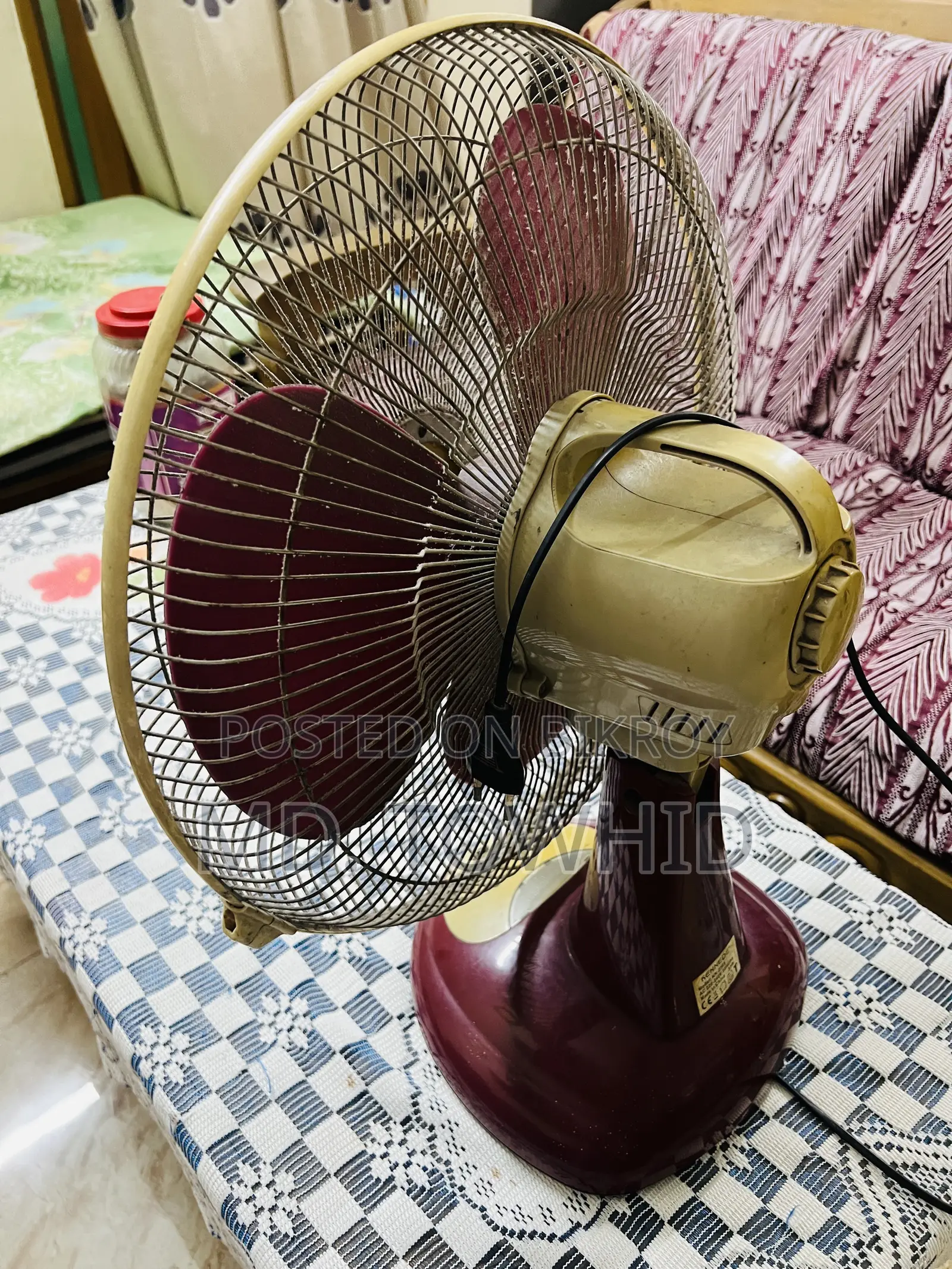 Kennede Rechargeable Table Fan
