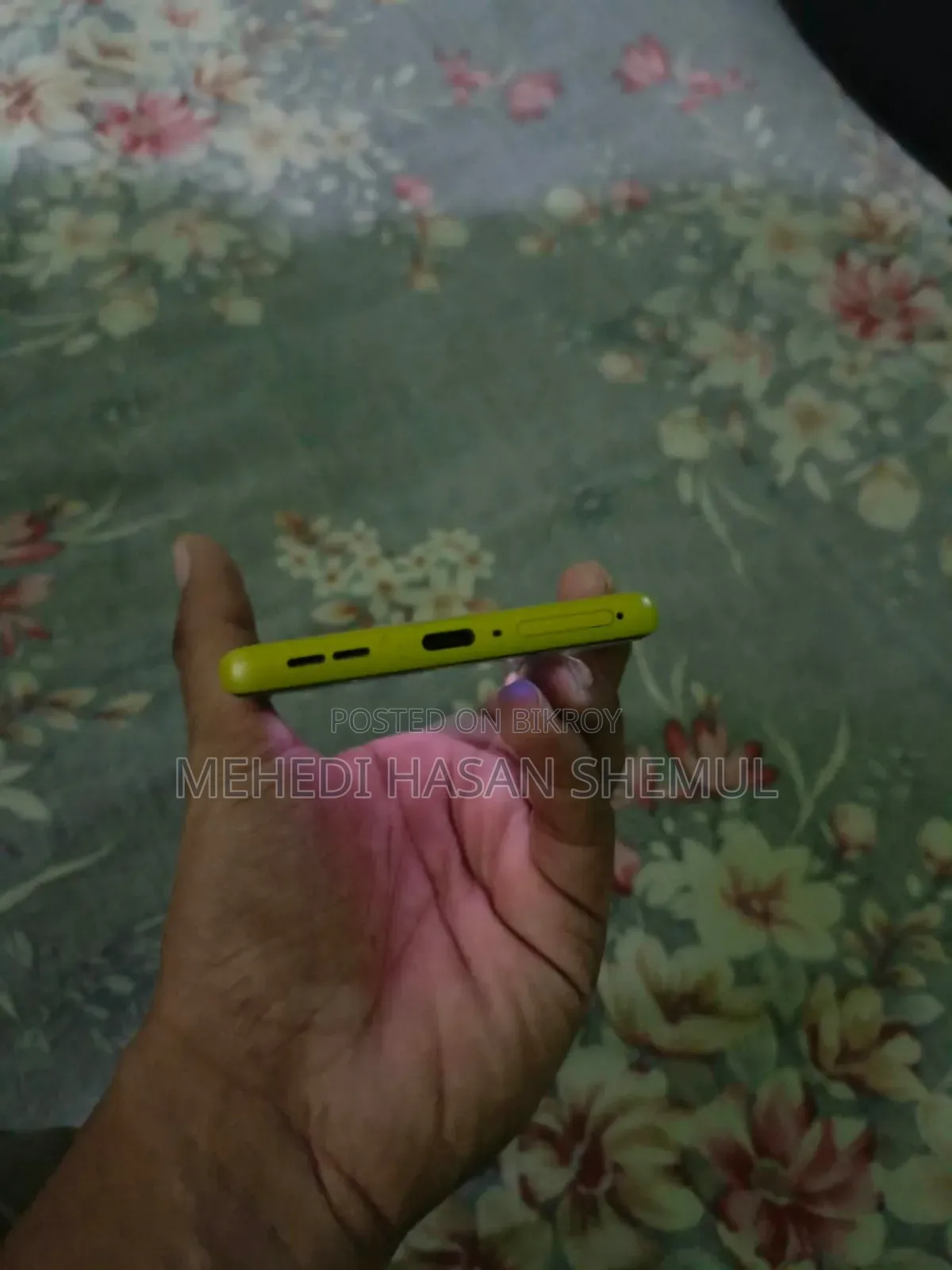 Motorola Moto G85 128 GB Yellow