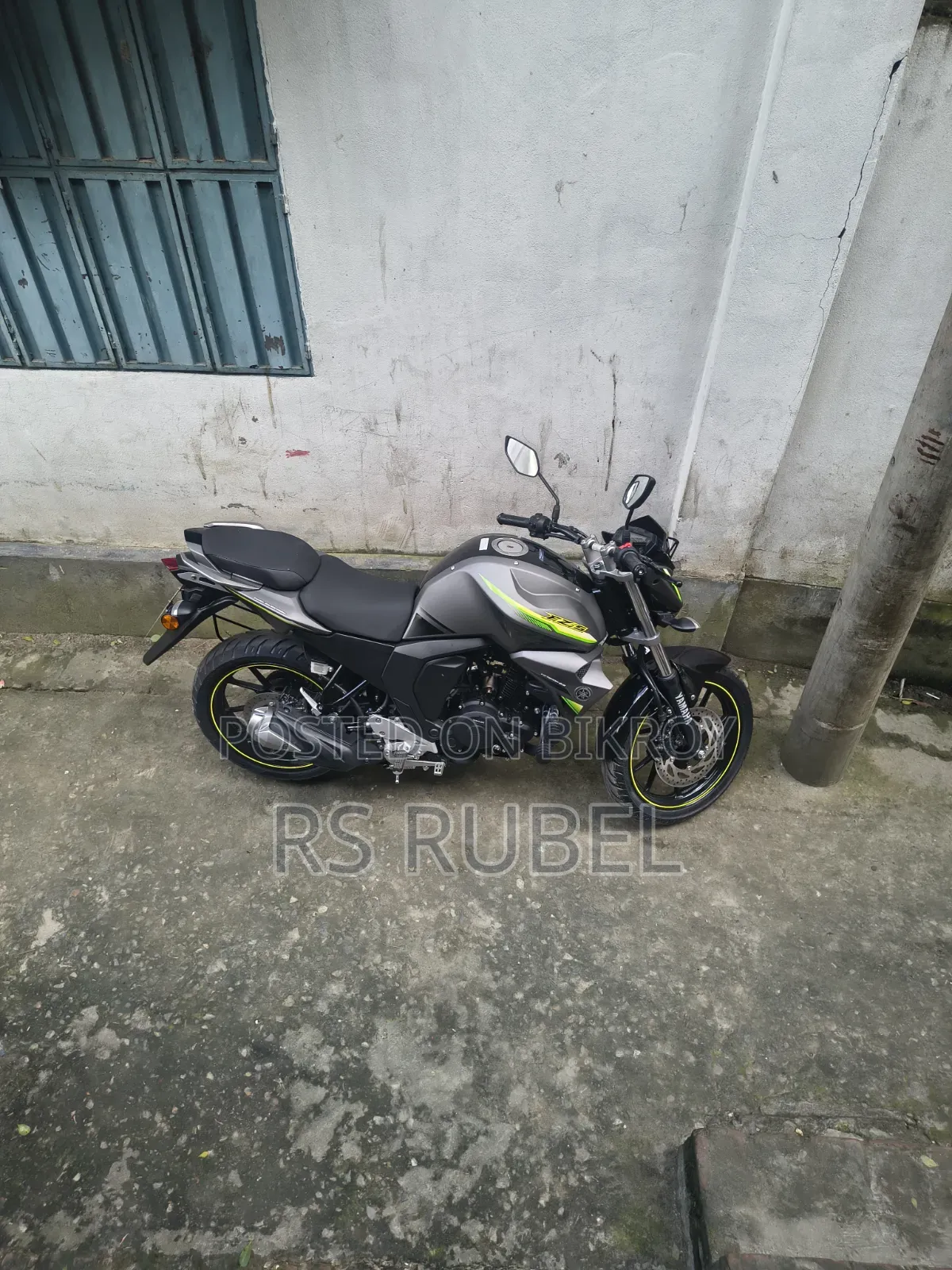 Yamaha FZS V2 2026 Gray