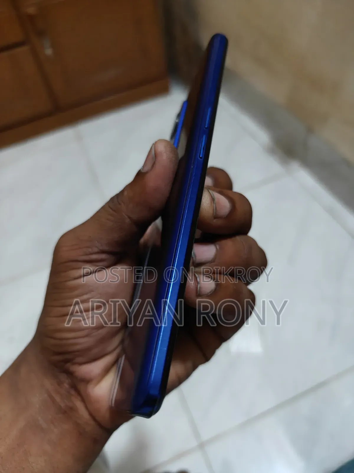 রিয়েলমি জিটি নিও ৩ ১২৮ জিবি নীল