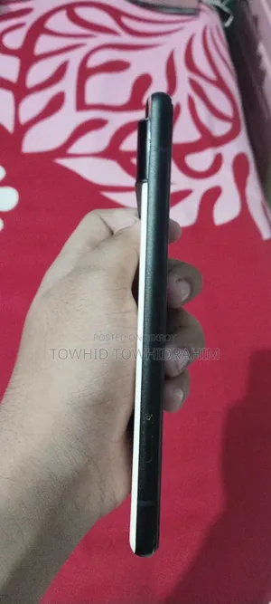 গুগল পিক্সেল ৬ ১২৮ জিবি হোয়াইট