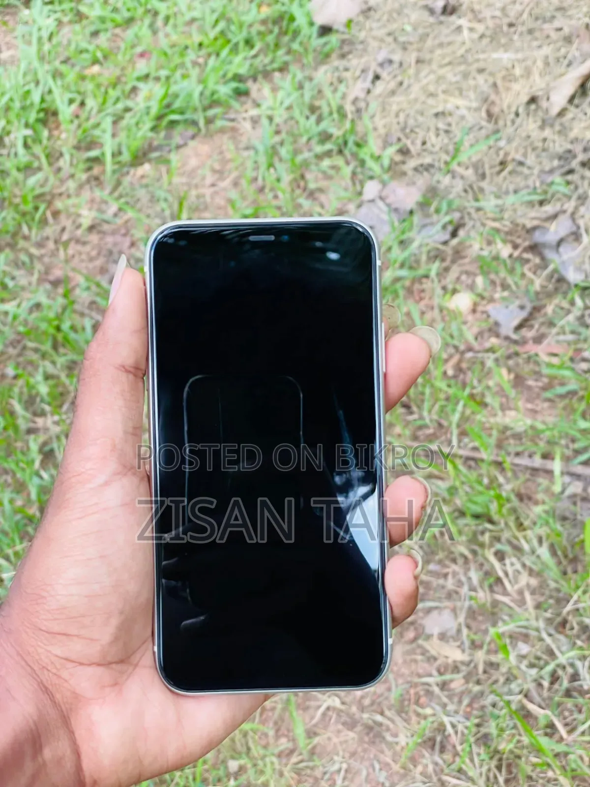 অ্যাপল আইফোন ১১ ১২৮ জিবি সাদা