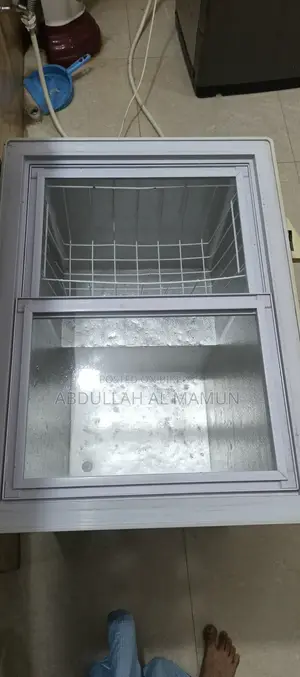 Singer Chest Freezer 144 Liter