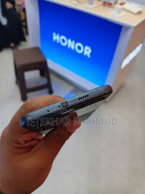 ইনফিনিক্স নোট এজ ২৫৬ জিবি ব্ল্যাক